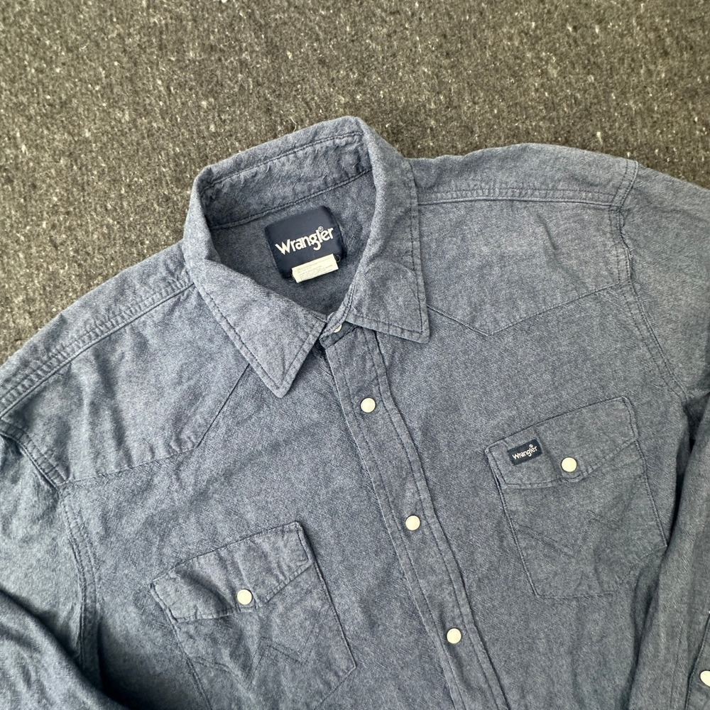 Wrangler Western Shirt Men XLT Blue Pearl Snap Long Sleeve Chambray Cowboy Ranch
